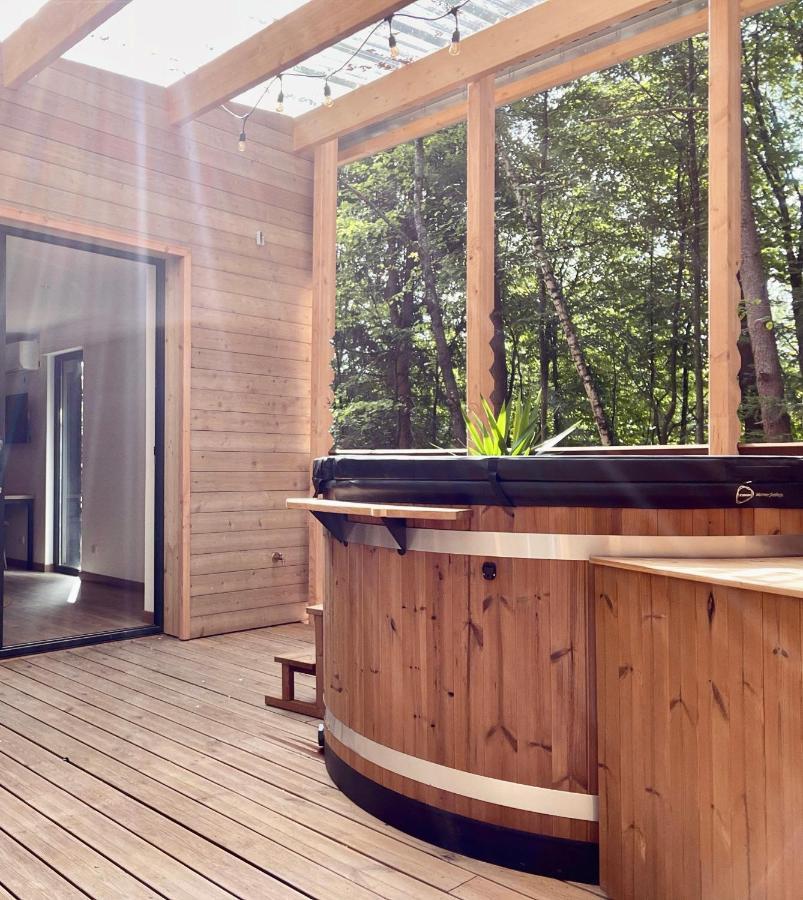 Madame Imagine, Lodges & Spa Эпиналь Экстерьер фото